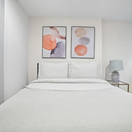 Manhattan Luxury Apartment 1